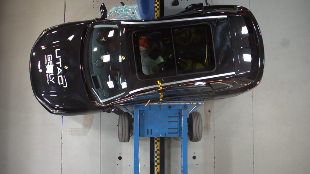 Geely Auto, singurul producător auto care prezintă un test de impact care depășește standardele din Europa